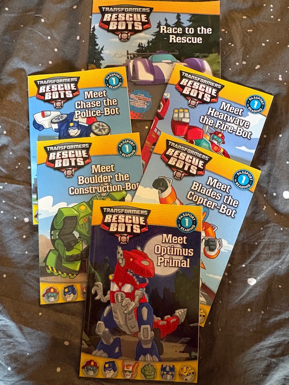 Six Transformers- Rescue Bots - Passport to reading books